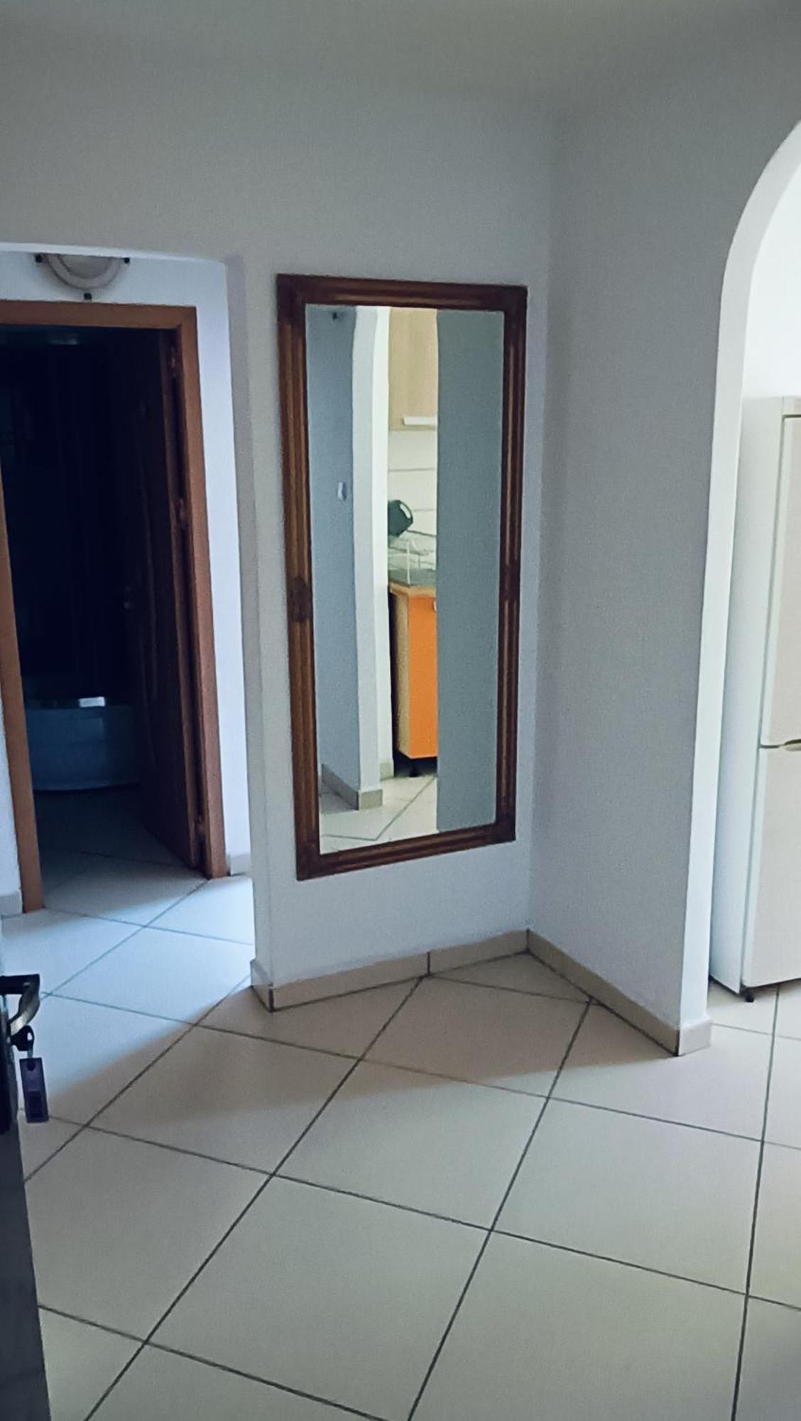 Dana Apartman Piteşti Kültér fotó
